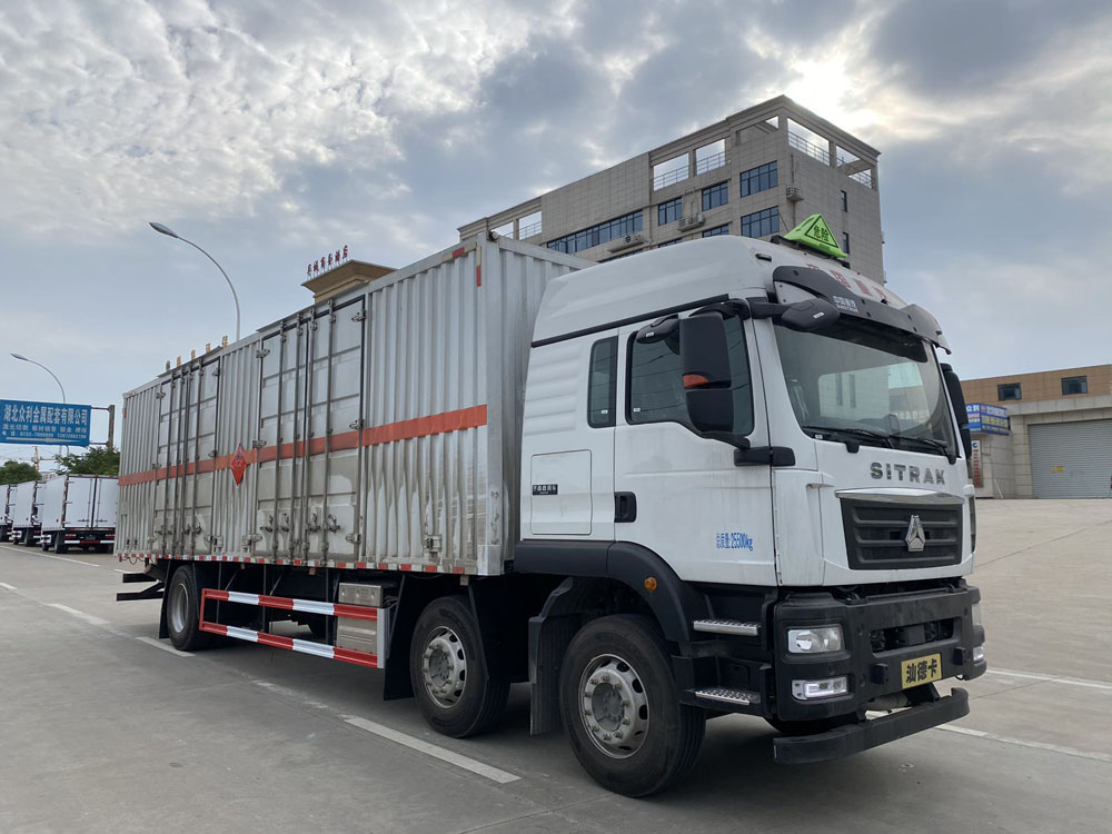 易燃液體廂式運輸車，廂式運輸車，楚勝汽車集團